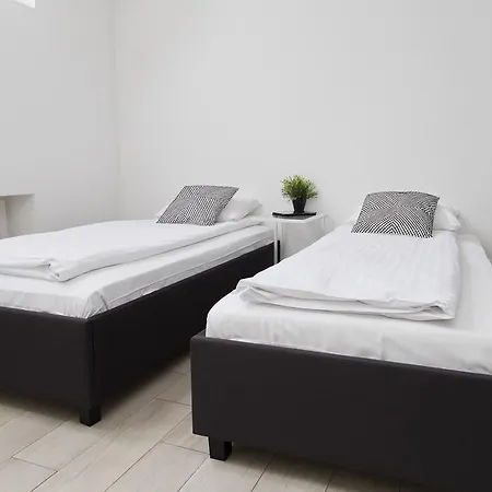 Lightrooms Lejlighedshotel Kraków