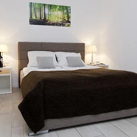 Lightrooms 4* Kraków