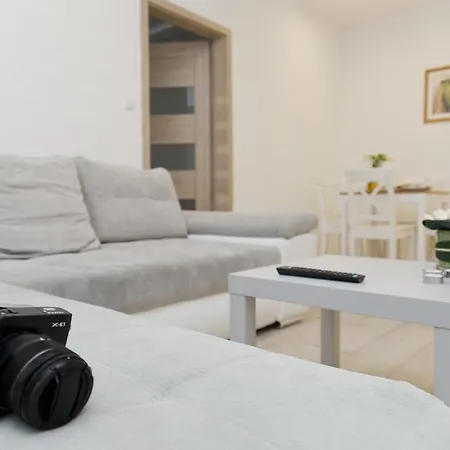 Apartmanhotel Lightrooms 4*