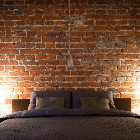 Apartmanhotel Lightrooms 4*