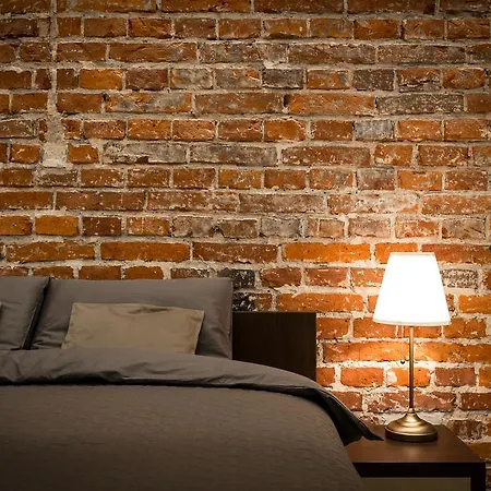 Apartmanhotel Lightrooms 4*